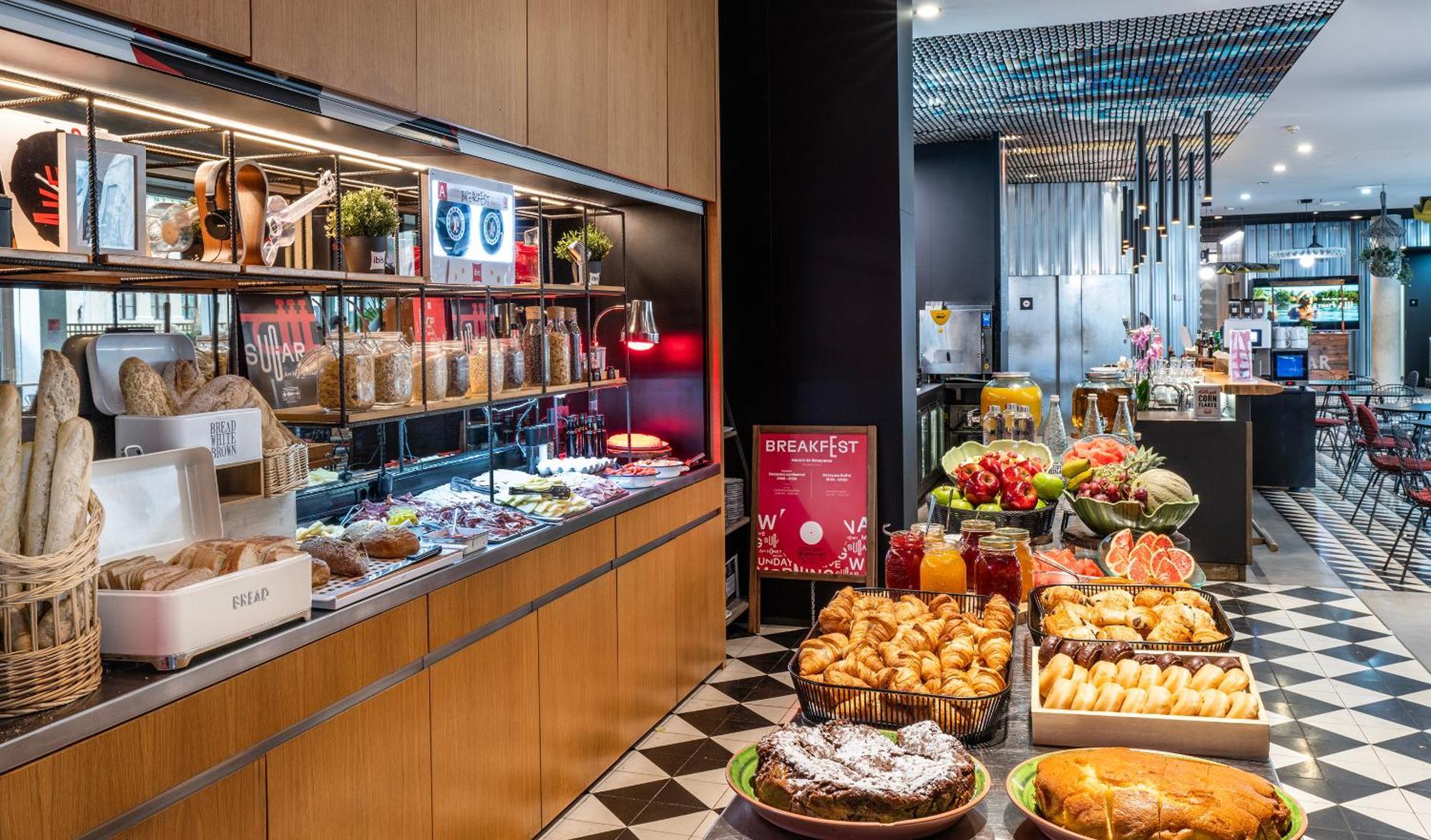 Hotell Ibis Plaza Glories 22@ Barcelona