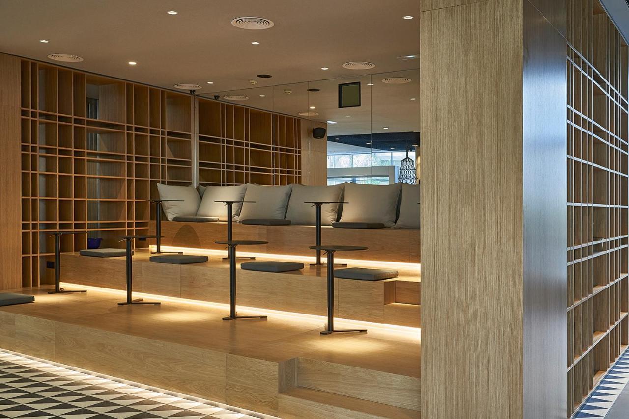 Hotell Ibis Plaza Glories 22@ 2*